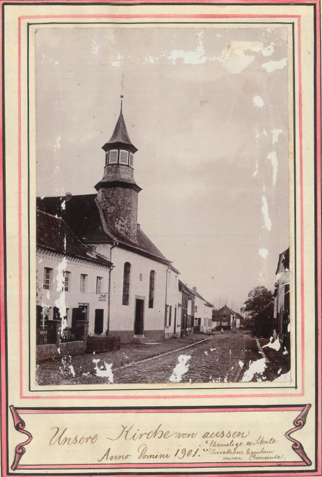 Kirche_aussen_1901.JPG